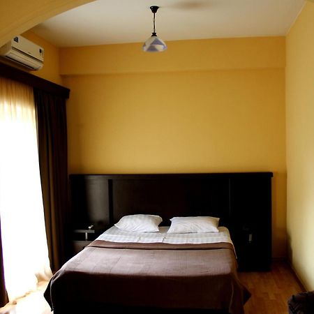 Avenue Hotel Tiflis Dış mekan fotoğraf