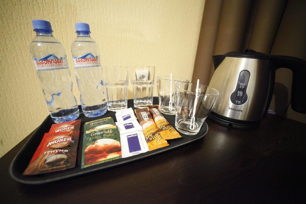 Avenue Hotel Tiflis Dış mekan fotoğraf