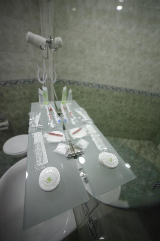 Avenue Hotel Tiflis Oda fotoğraf